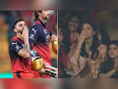 क्या ड्रामेबाज़ है ये...विराट कोहली ने किया प्लाइंग किस, वाइफ अनुष्का शर्मा का ऐसा रिएक्शन हो गया वायरल