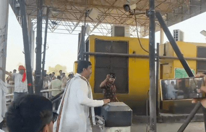 VIDEO: बीएसपी नेता की खुलेआम गुंडागर्दी, टोल प्लाजा पर सीसीटीवी तोड़ने की कोशिश