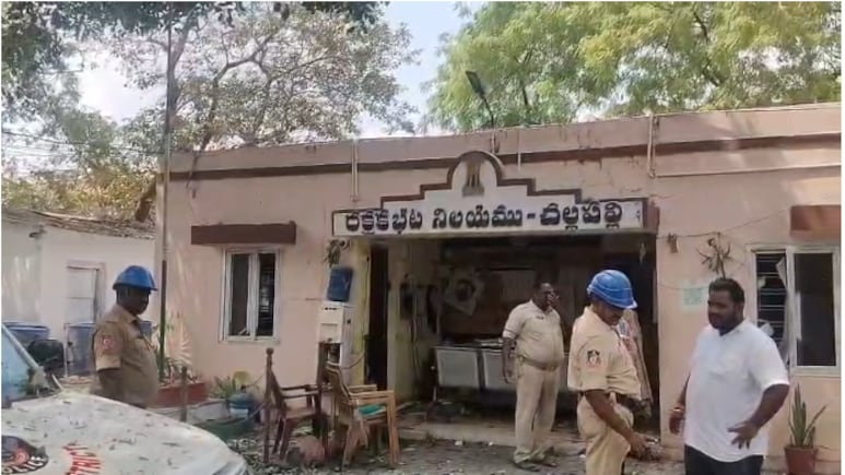 3 Injured At Andhra Police Station While Loading Seized Fireworks