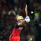 Virat Kohlis Act "Quite Bizarre": R Ashwin Reveals Candid Chat With RCB Stalwart