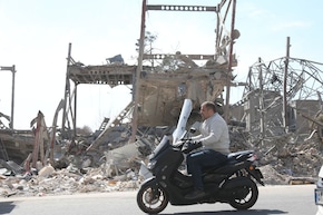 तेल का तो संभल जाएगा लेकिन... मिडिल ईस्ट में संकट लंबे वक्त तक चला तो क्या होगा? वित्त मंत्रालय ने बता दिया