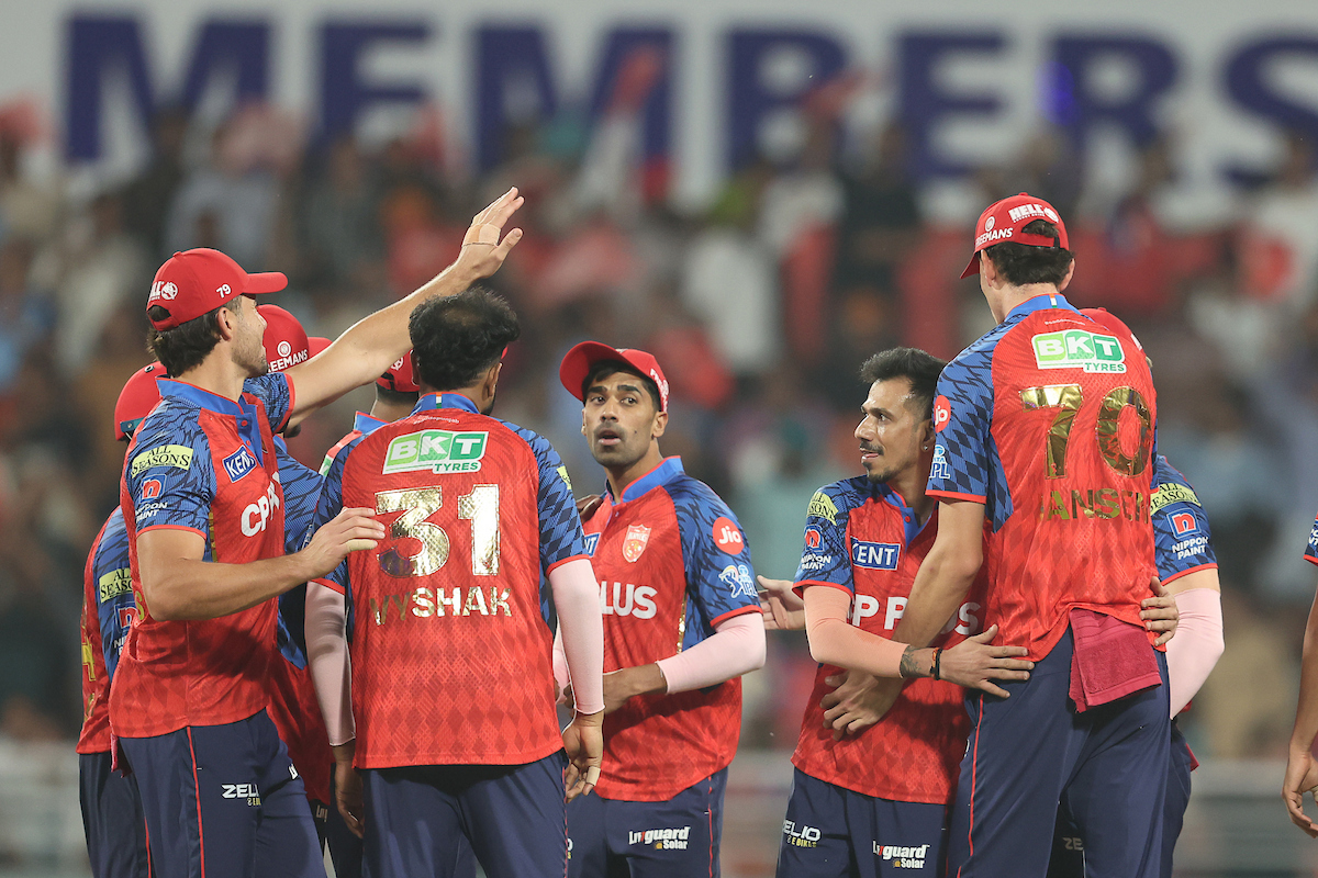PBKS vs GT LIVE Score, IPL 2026: गुजरात ने पंजाब को दिया 163 का लक्ष्य, आखिरी ओवर में अर्शदीप ने फेंकी 5 वाइड