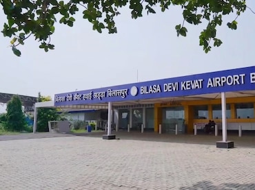 बिलासपुर एयरपोर्ट से उड़ानों पर संशय, कब बंद हो रही बुकिंग? समर शेड्यूल में देरी