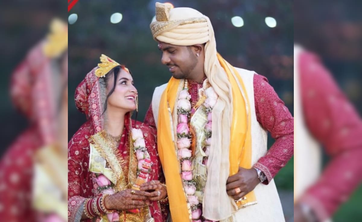 Yash Dayal Marries Content Creator Shweta Pundir In Private Ceremony - See Pics