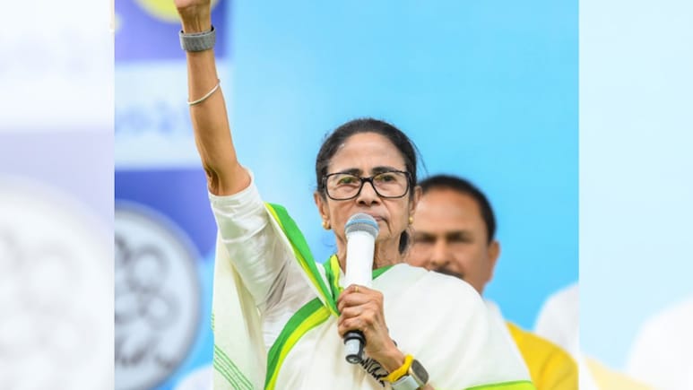 वोटर लिस्ट से नाम हटे तो TMC देगी कानूनी मदद, ममता बनर्जी का बड़ा ऐलान