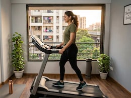 Incline Walking: Here's Why The Internet Is Obsessed With This Weight Loss Exercise