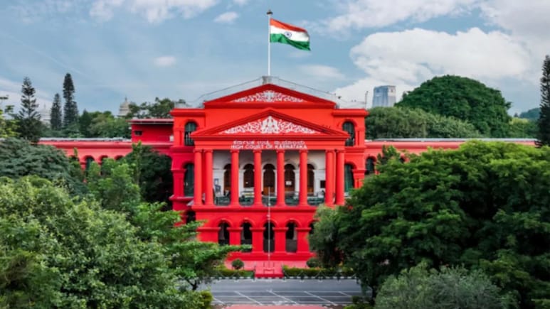 दूसरी महिला के साथ लिव-इन में रहना शादी नहीं...न्याय मांगने गई पत्नी को कर्नाटक HC ने दिया झटका
