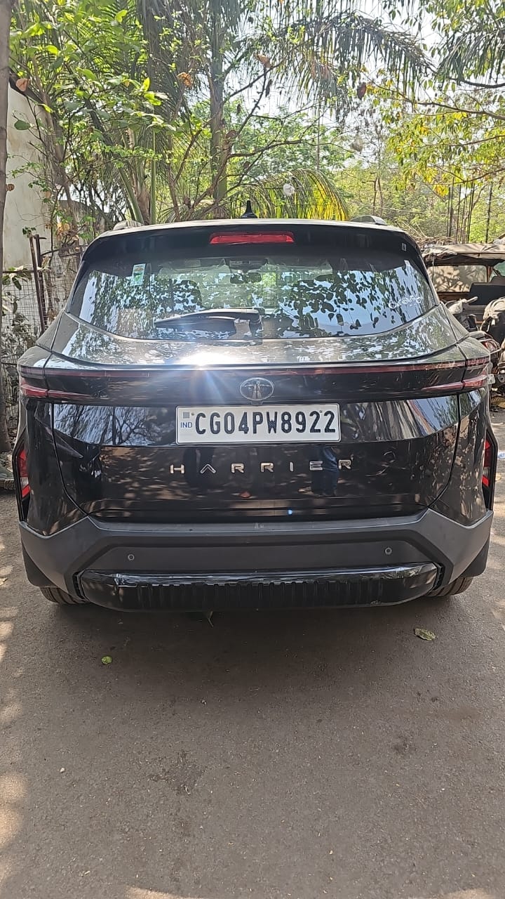 रायपुर पुलिस द्वारा जब्त की गई हैरियर कार