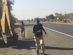 MP के धार में अतिक्रमण हटाने गई टीम पर पथराव; TI और महिला पुलिसकर्मी घायल