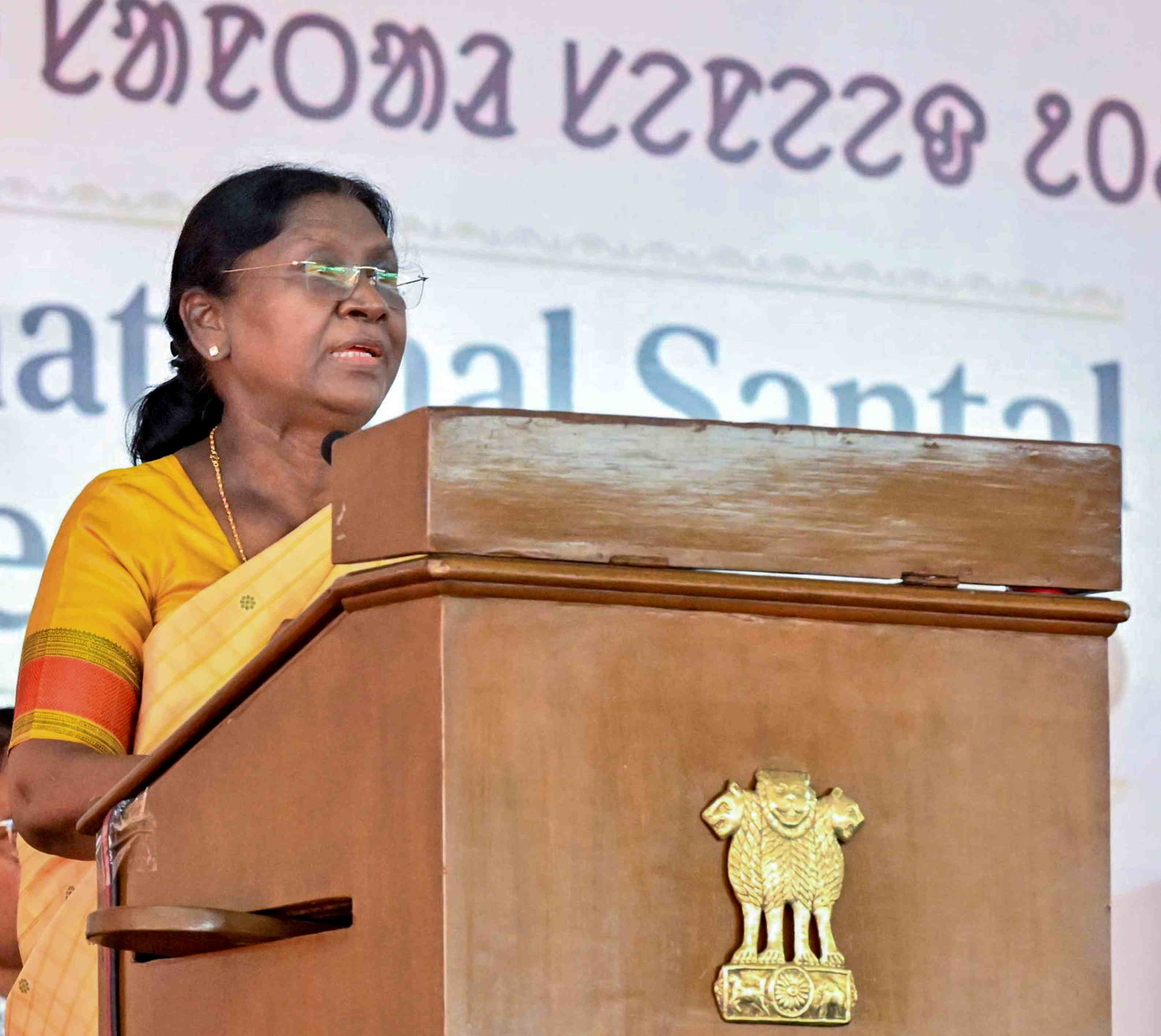 मैं भी बंगाल की ही बेटी हूं... राष्ट्रपति मुर्मू क्यों हुईं नाराज? खुले मंच से ममता बनर्जी को खूब सुनाया