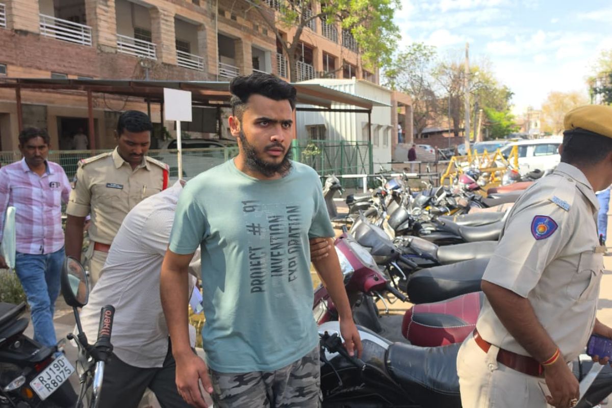 जोधपुर में आंध्र प्रदेश पुलिस की रेड, ISISI से जुड़े सोशल मीडिया संगठन का युवक पकड़ा गया