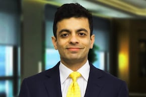 युद्धाच्या सावटात 'अरब' कंपनीचा भारतावर मोठा डाव! तब्बल 8800 कोटी खर्चून 'या' कंपनीत गुंतवणूक