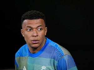 Real Madrids Medical Blunders: Wrong Knee Scan On Kylian Mbappe, ChatGPT For Supplements