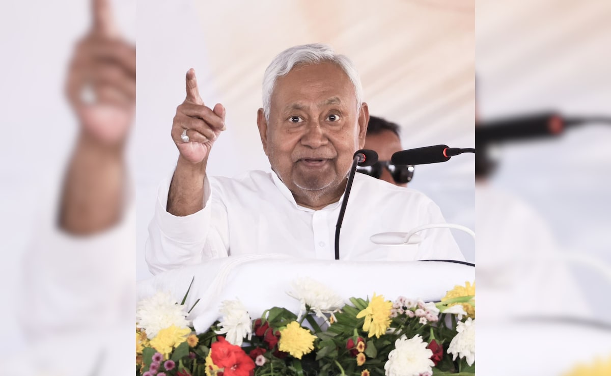 इंदौर अग्निकांड: बिहार के 6 लोगों की मौत, CM नीतीश कुमार ने मदद का किया ऐलान