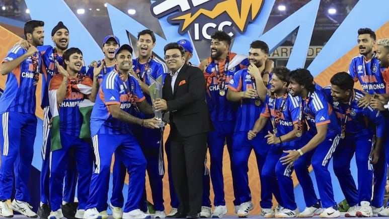 T20 WC 2026: BCCIने खजिना उघडला, विश्वविजेती टीम इंडिया मालामाल; 'इतक्या' कोटींचं बक्षीस जाहीर