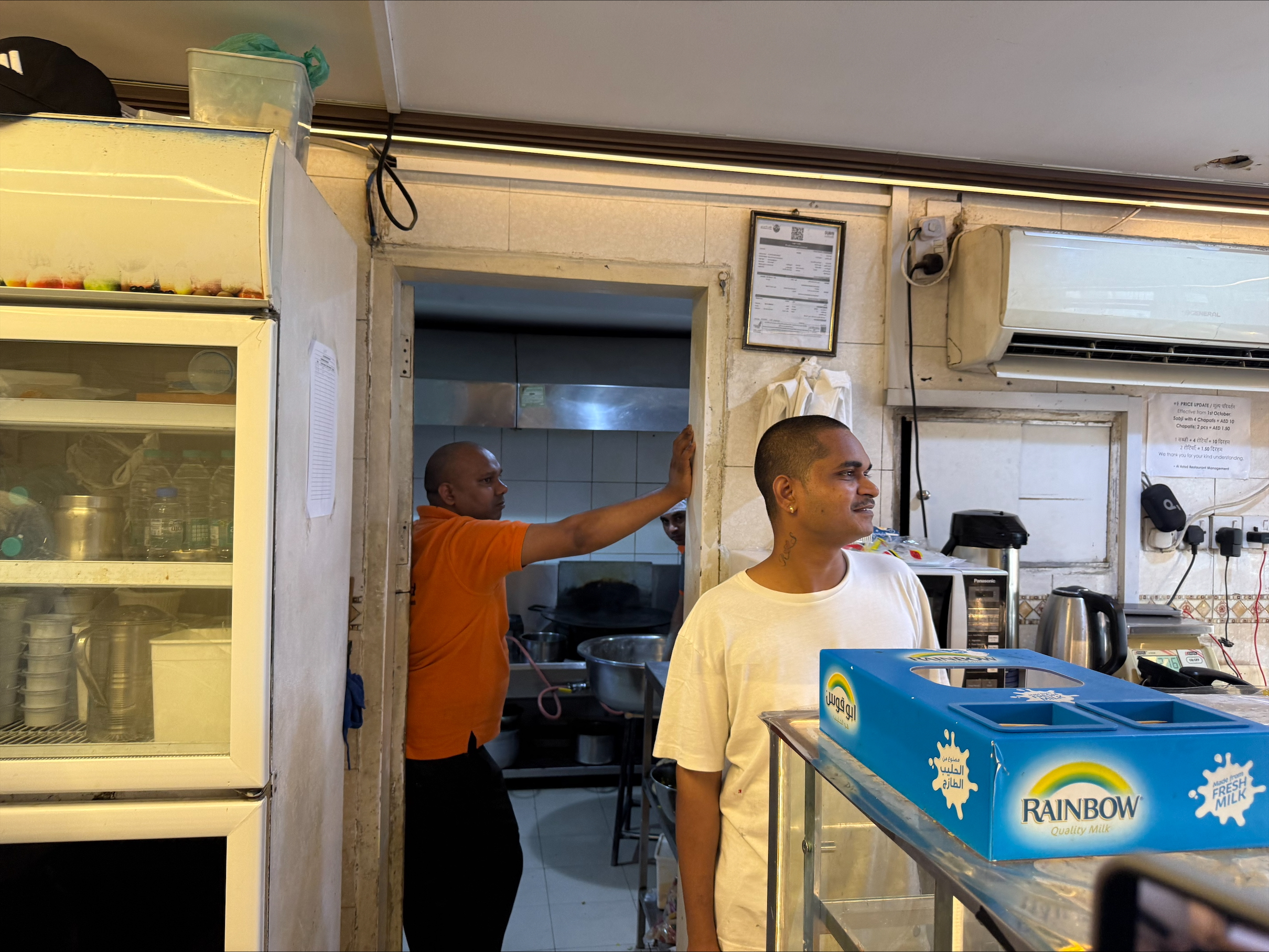 खामोश बेचैनी और... मिडिल ईस्ट जंग के बीच दुबई के अल सत्वा से NDTV की Ground Report