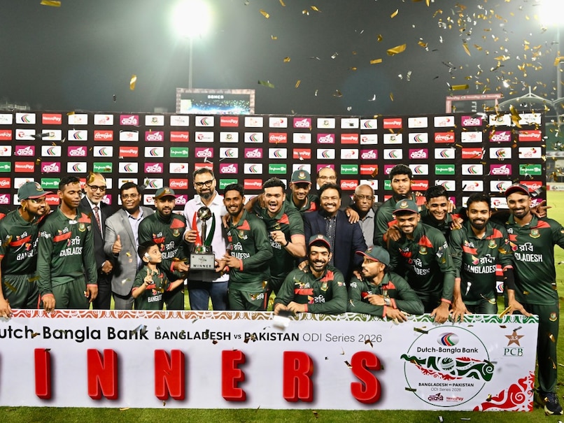 Bangladesh Clinch ODI series Against Pakistan With Narrow 11-Run Victory