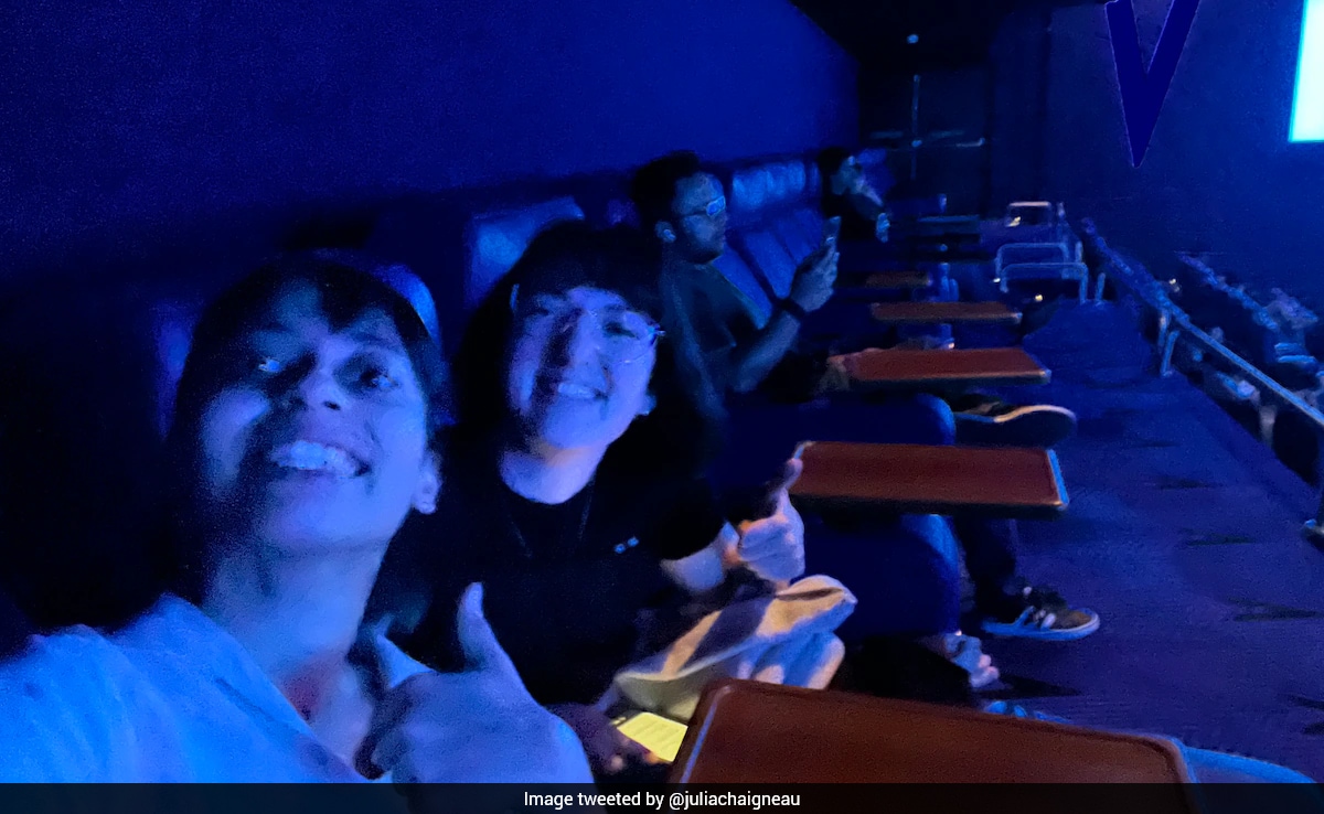 "I Love India": French Woman Shocked by 6:50 am Movie Show And Food Options At Mall