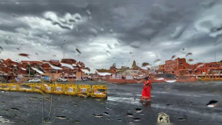 Weather Alert: राजस्&zwj;थान में पश्&zwj;च&zwj;िमी व&zwj;िक्षोभ एक्&zwj;ट&zwj;िव, दो द&zwj;िन आंधी-बार&zwj;िश का अलर्ट; IMD की भव&zwj;िष्&zwj;यवाणी&nbsp;