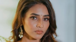 <i>Kantara</i> Actress Sapthami Gowda Calls Out Paps For Clicking 'Inappropriate Pics' Of Women Actors
