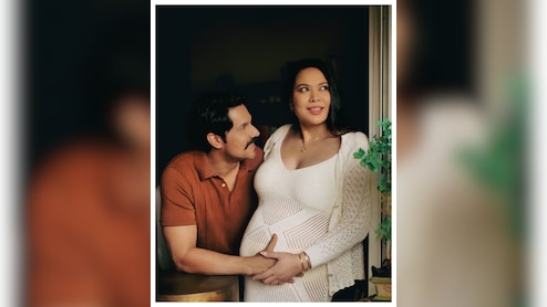 Randeep Hooda And Lin Laishram Share Priceless Moments From Maternity Photoshoot, See Pics