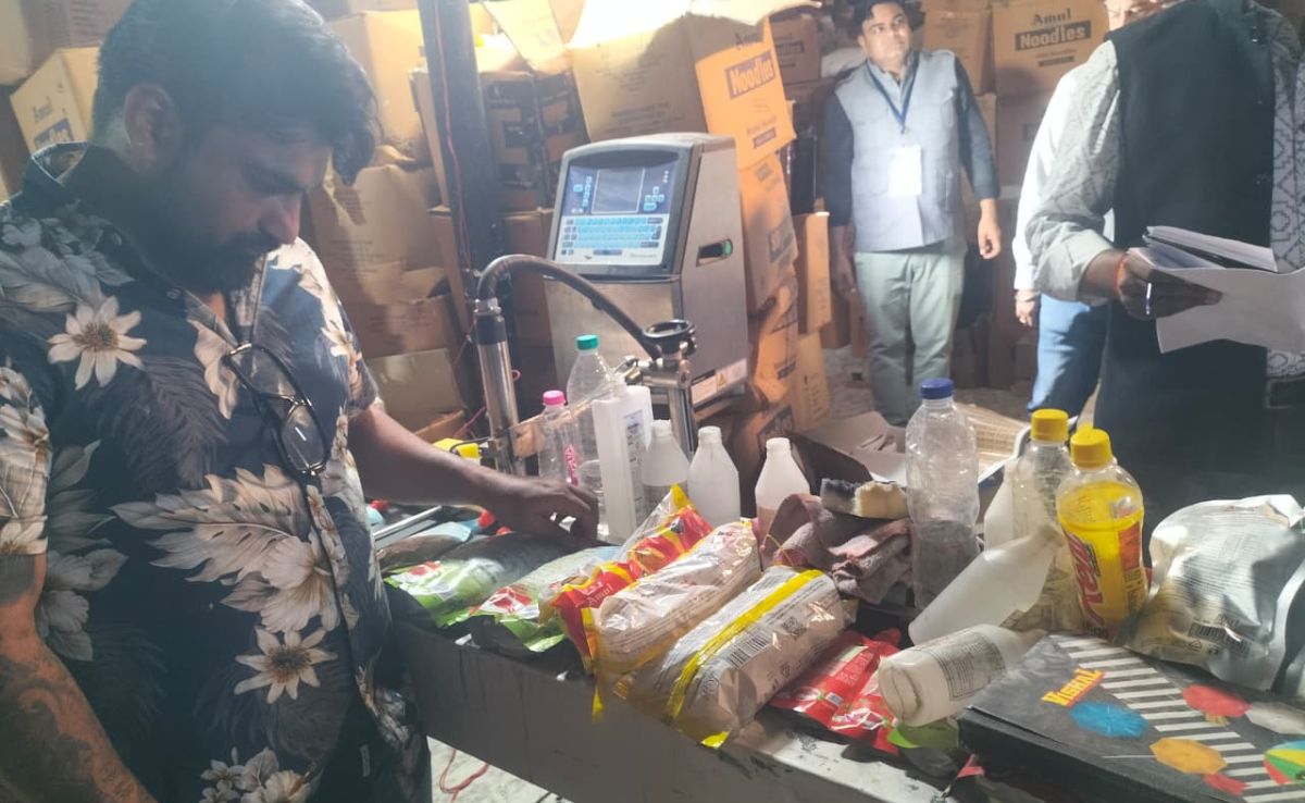 Jaipur Authorities Destroy 1.5 Lakh Kg of Expired Amul Stock