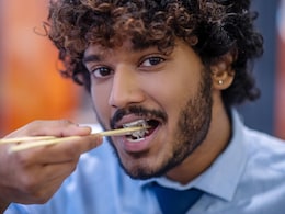 Your Gut Runs On A Body Clock: What Happens When You Eat At Random Hours