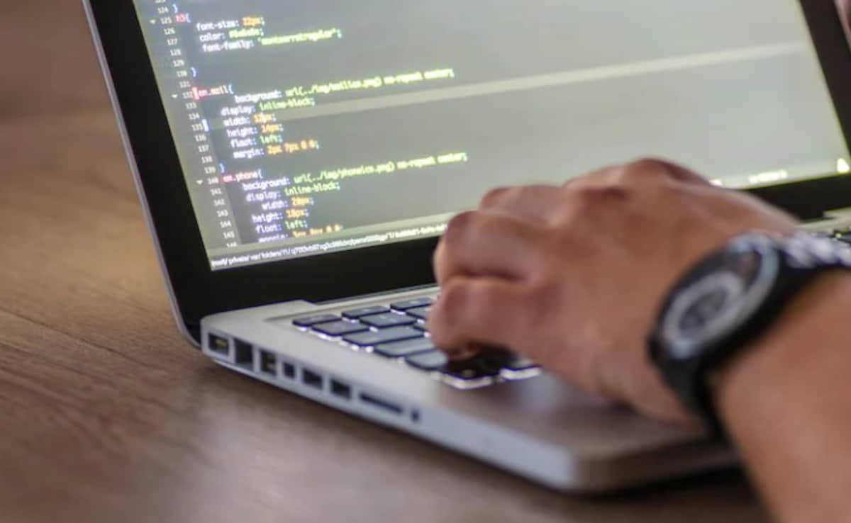 4 साल में 3.5 लाख से 65 लाख पहुंची सैलरी! सॉफ्टवेयर इंजीनियर ने बताया सीक्रेट, सफलता की कहानी वायरल