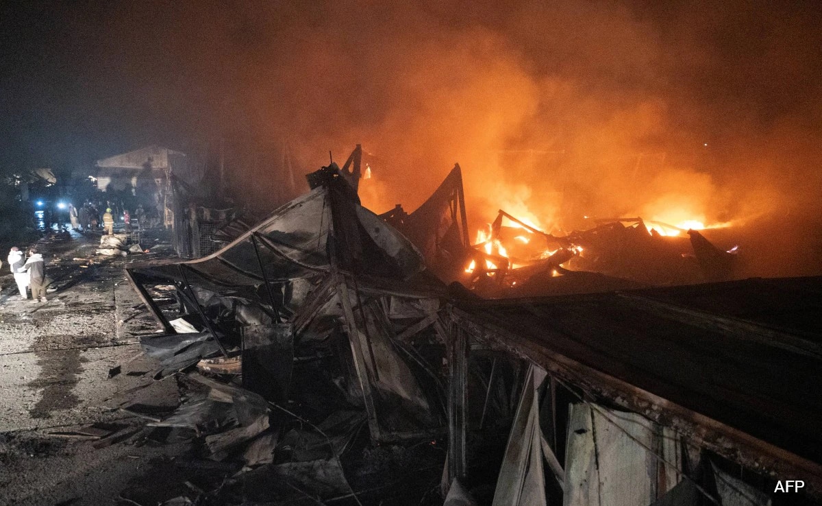 Pakistan Announces Eid Truce As Taliban Vows Kabul Attack Revenge