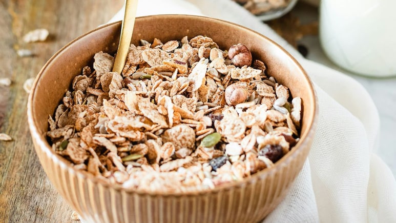 Are Oats Better Than Rice, Good For Weight Loss And Suitable Before A Workout? US-Based Doctor Answers