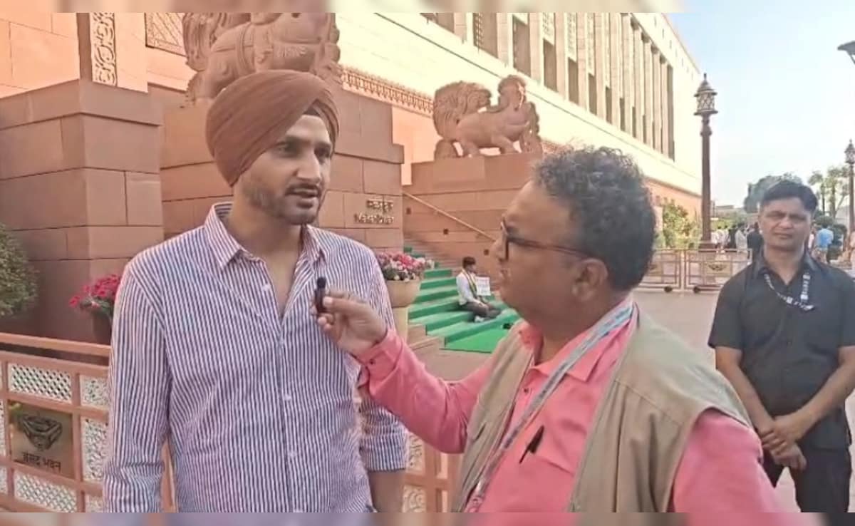 वर्ल्ड कप जीत पर बोले हरभजन सिंह- पैसा, इनाम बड़ी बात नहीं...