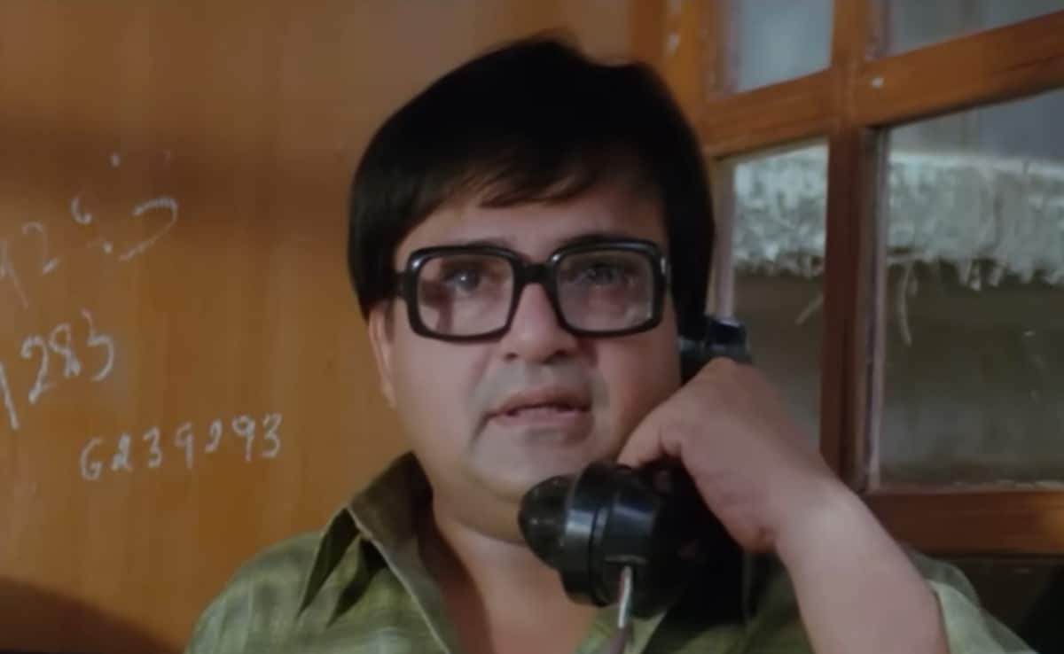 धुरंधर का जमील जमाली 33 साल पहले बना था 'खबरी', रजनीकांत-नसीरुद्दीन शाह ने की रिजेक्ट, वीडियो देख फैंस बोले- इंटर्नशिप के दिन