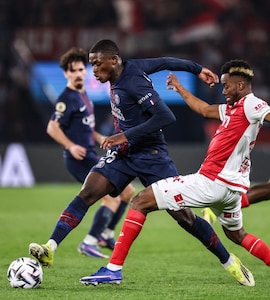 PSG Beaten By Monaco Before Chelsea Champions League Showdown