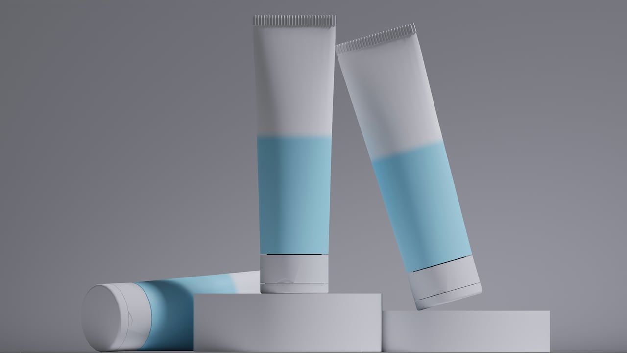 Do Gel Moisturisers Really Hydrate Oily Skin Or Just Sit On The Surface?