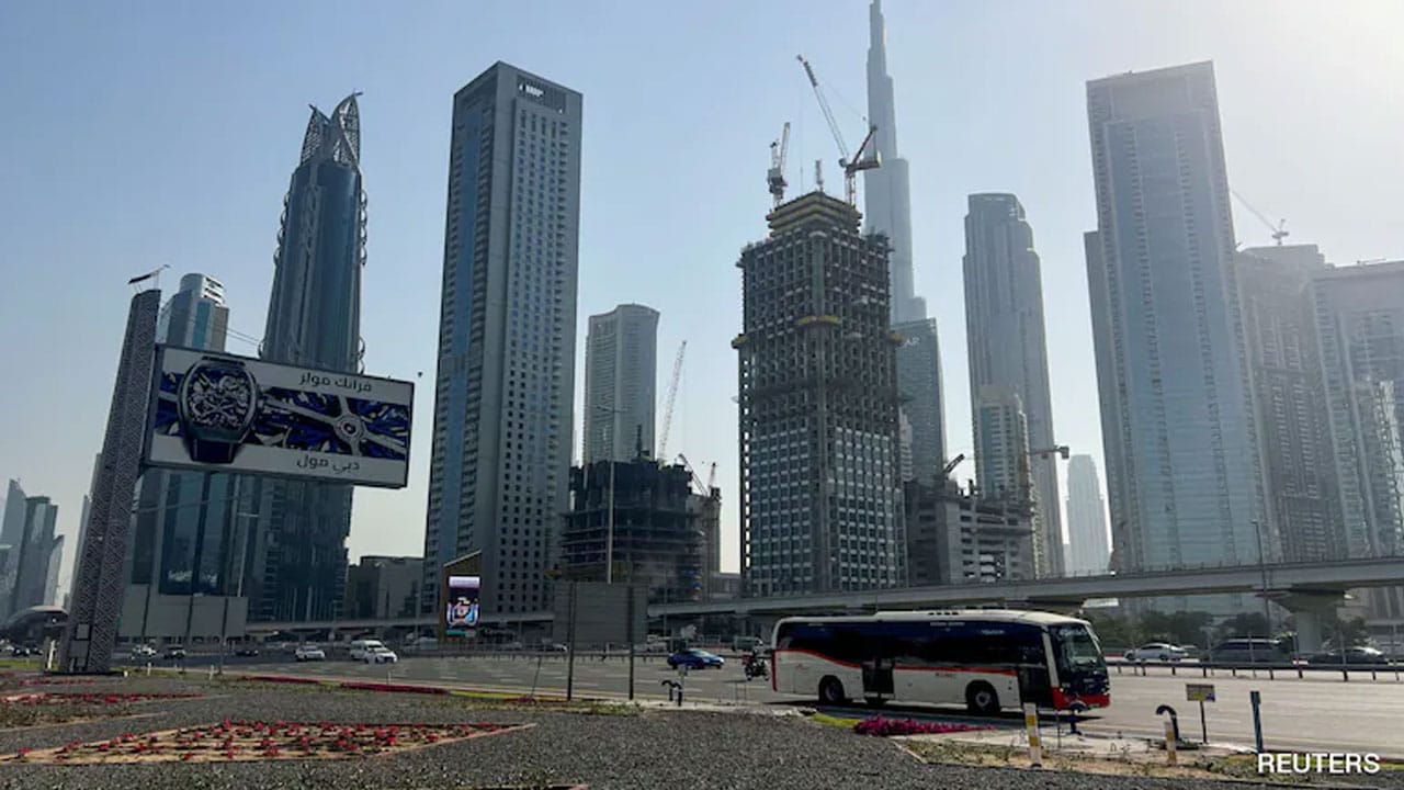 Dubai Flights Suspended As Emirates Halts Operations Until Further Notice