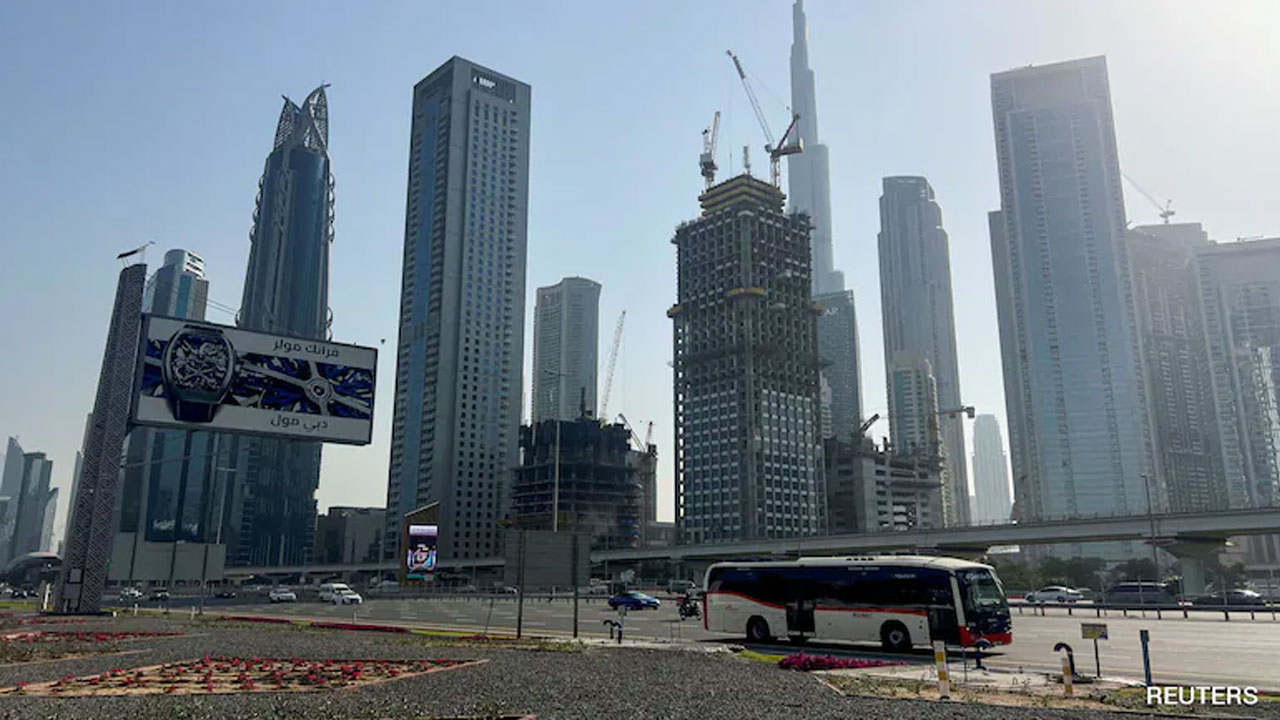 Dubai Flights Suspended As Emirates Halts Operations Until Further Notice