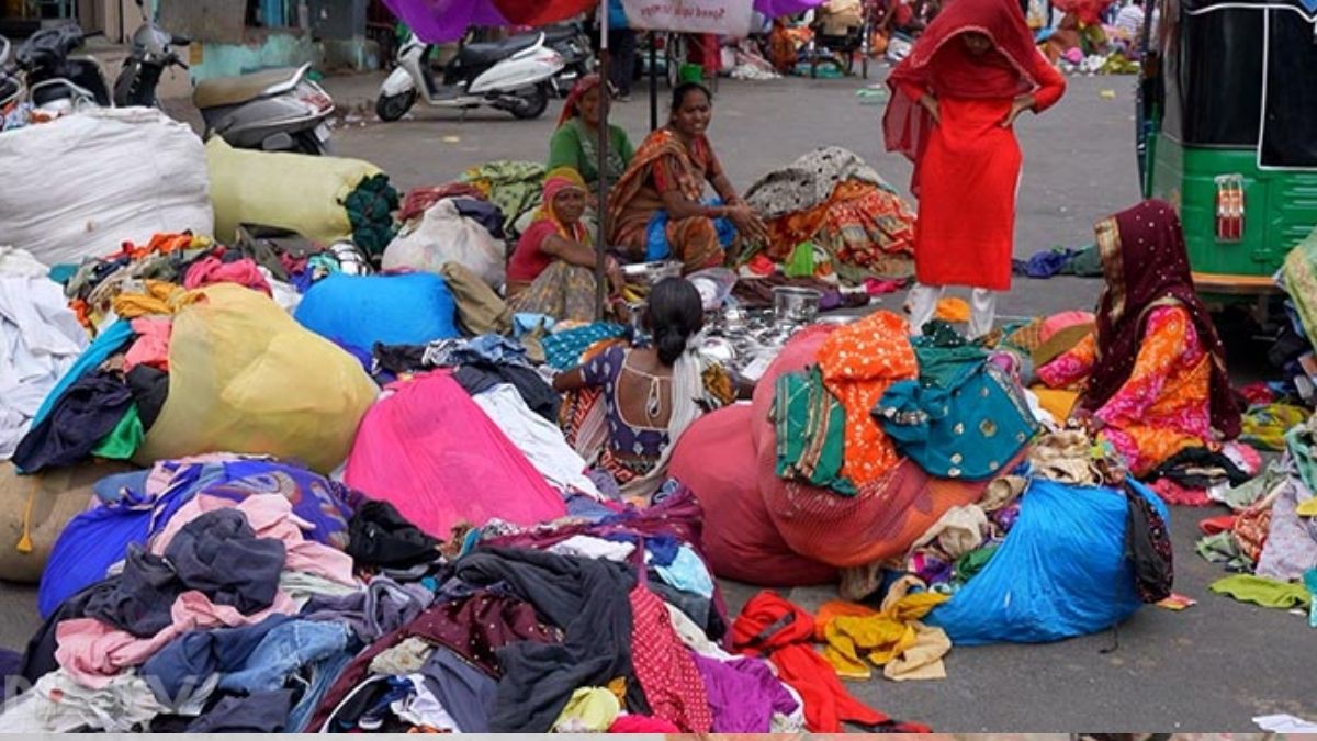 पुराने कपड़ों के मिलेंगे हजारों रुपये, बर्तन वाले को देने की नहीं जरूरत, भारत में शुरू हुए 3 पोर्टल