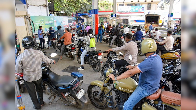 ईरान युद्ध से रूस की चांदी: दुनिया में रूसी तेल-गैस की मांग बढ़ी, भारत की जेब हो रही ढीली!