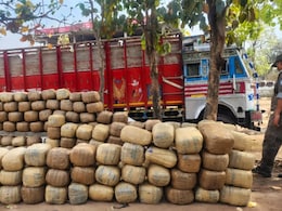 झारखंड: धान के भूसे में छिपा था दो करोड़ का गांजा, एनएच-39 पर पुलिस ने किया तस्करी का पर्दाफाश