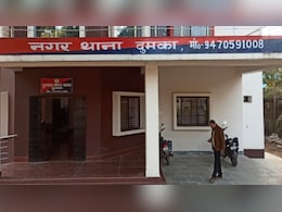 Jharkhand News: होटल में मदरसा शिक्षक की संदिग्ध हालात में मौत, कमरे में प्रेमिका के सामने तड़पकर गई जान