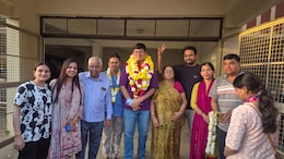 AIIMS से पढ़ाई, अब UPSC में नंबर-1: अनुज अग्निहोत्री ने कोटा की पढ़ाई और अनुशासन की बताई बड़ी भूमिका