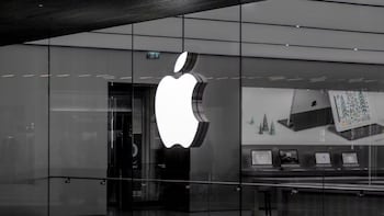 Apple To Open Siri To Rival AI Apps In iOS 27; May End ChatGPT Exclusivity