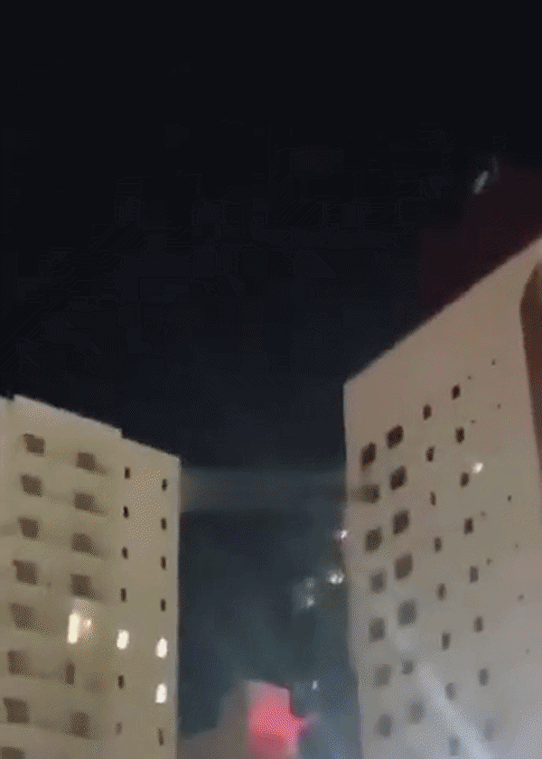 ईरान का दुबई में डबल अटैक! अमेरिकी सैनिकों की बिल्डिंग को ड्रोन से उड़ाया, ऑस्ट्रेलियाई बेस पर भी हमला