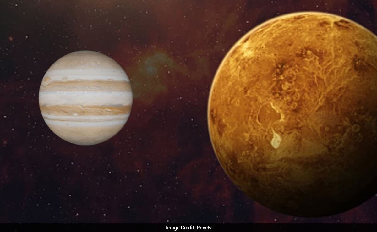 Venus And Jupiter To Appear Side By Side In Rare Sky Show This Summer