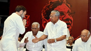 Kerala Poll War Heats Up: Pinarayi Vijayan vs Rahul Gandhi, Congress Hits Back