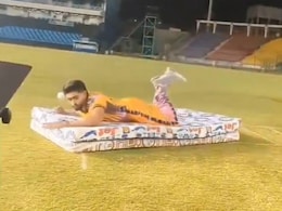 "<i>Gadda Rakh Ke Bhi Catch Nahi Liya</i>": Babar Azam's Ad Shoot Becomes New Meme Content
