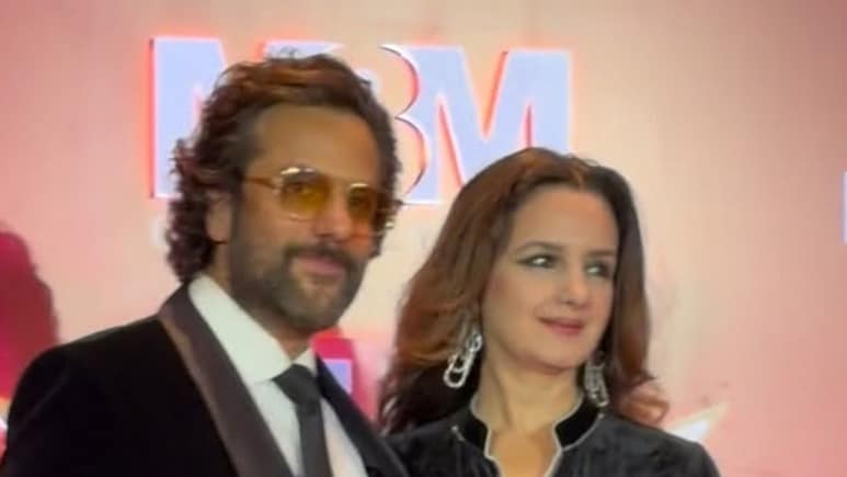 एक लड़की संग नजर आए फरदीन खान, पैपराजी को देख बोले- ये मेरी बहन है बीवी नहीं