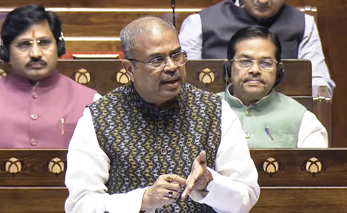 सभी हाई स्कूल में दो-तीन साल में होगा ब्राडबैंड इंटरनेट कनेक्शन, शिक्षा मंत्री धर्मेंद्र प्रधान का ऐलान