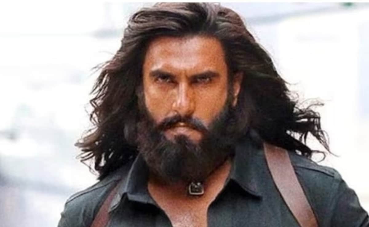 शाहरुख-प्रभास को पछाड़ रणवीर सिंह बने नए बॉक्स ऑफिस किंग, 3000 करोड़ क्लब में शामिल होने वाले पहले एक्टर