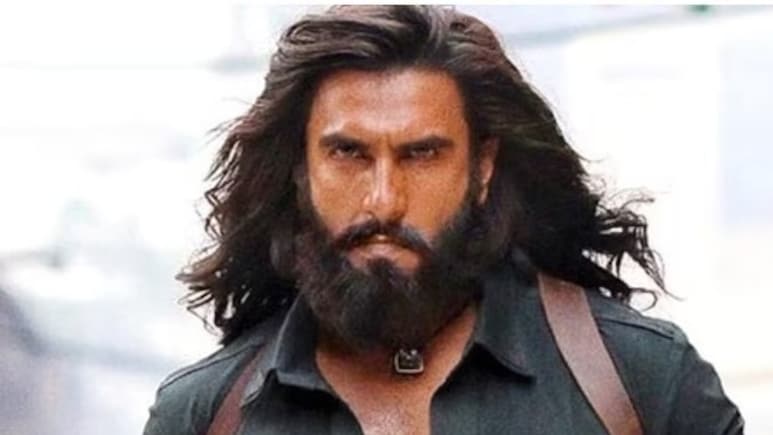 शाहरुख-प्रभास को पछाड़ रणवीर सिंह बने नए बॉक्स ऑफिस किंग, 3000 करोड़ क्लब में शामिल होने वाले पहले एक्टर